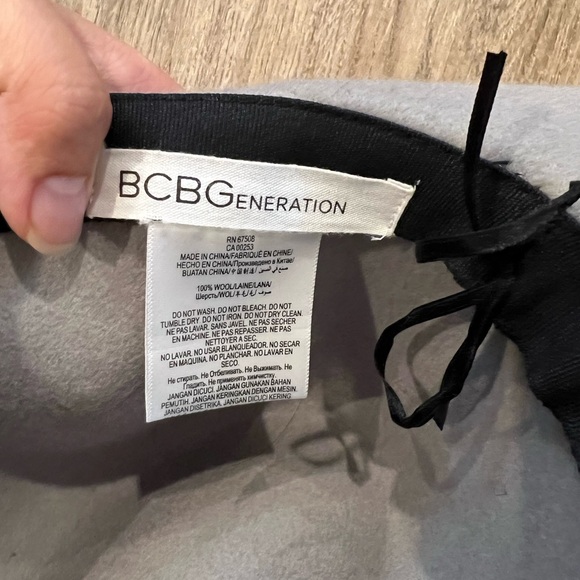 BCBG Purple Felt Fedora hat - Picture 3 of 5